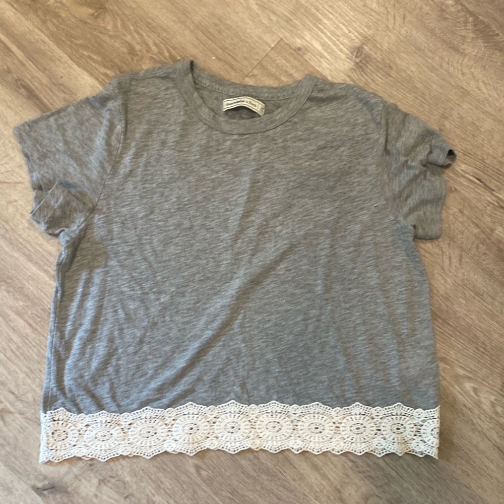 Grey Tip with white lace Medium size M Abercrombie & Fitch